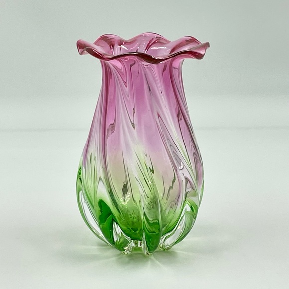 Teleflora Gift Violet Green Swirl Vase (Made in China) - Picture 4 of 11
